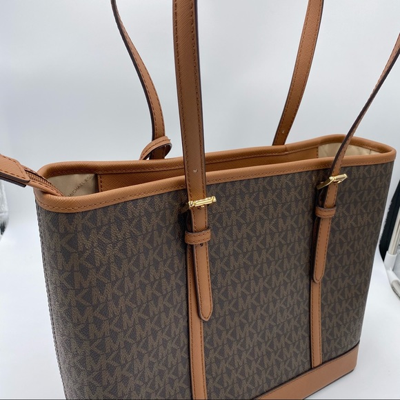 Michael MK JET SET Travel Lg. Signature  Tote - Picture 3 of 12